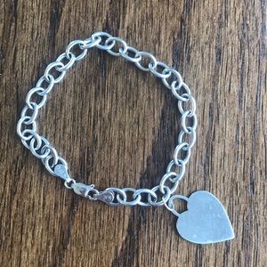 14k White Gold Heart Necklace
